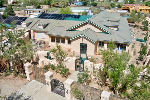 1200 Camino Hermosa, Corrales, NM, 87048-8653 | Card Image
