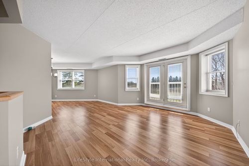 209-208 Silvercreek Pky N, Guelph, ON, N1H8H2 | Card Image