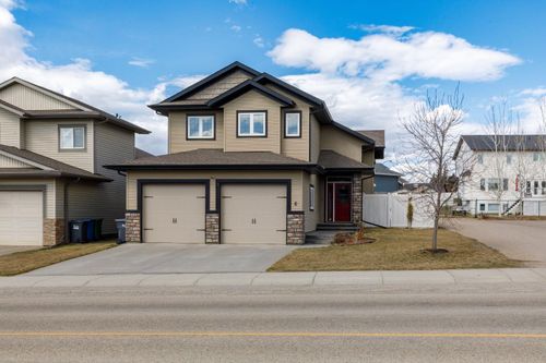 6 Greenway St, Red Deer, AB, T4P0P4 | Card Image