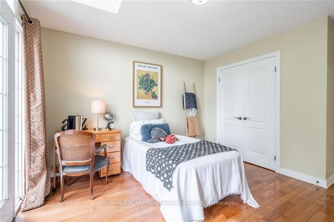 718 Rymal Rd E, House other with 4 bedrooms, 3 bathrooms and 10 parking in Hamilton ON | Image 6