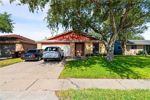 2117 S 2nd St, Kingsville, TX, 78363-7544 | Card Image