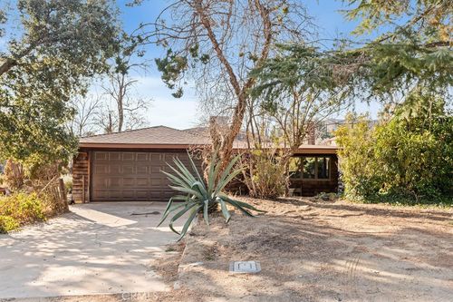 8879 Whispering Pines Rd, Cherry Valley, CA, 92223-3854 | Card Image