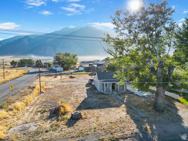 180 N 200 E, House other with 3 bedrooms, 1 bathrooms and 10 parking in Mona UT | Image 19