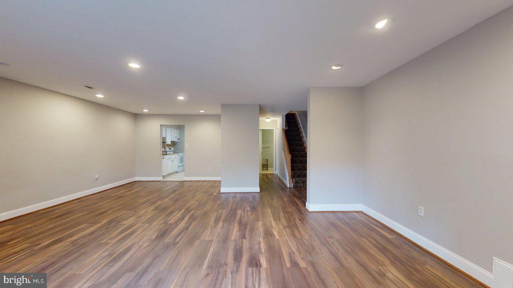 Residential Lease in ARLINGTON 4