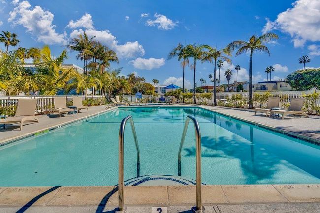34 Montego Ct, Condo with 2 bedrooms, 3 bathrooms and 2 parking in Coronado CA | Image 39