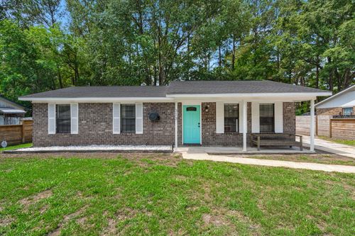 313 Dorchester Manor Blvd, North Charleston, SC, 29420-8111 | Card Image