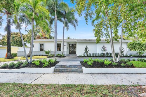 222 30th St, West Palm Beach, FL, 33407-5250 | Card Image