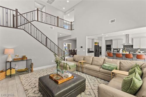 225 Carmel Sky St, Las Vegas, NV, 89138-6355 | Card Image