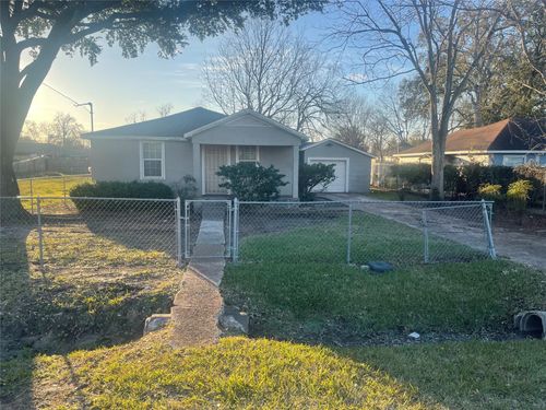 7407 Hoffman St, Houston, TX, 77028-3823 | Card Image