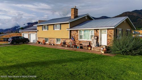 716 Bench Road, Bedford, WY, 83112 | Card Image