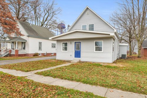 106 E Main St, Royal, IL, 61871-6003 | Card Image