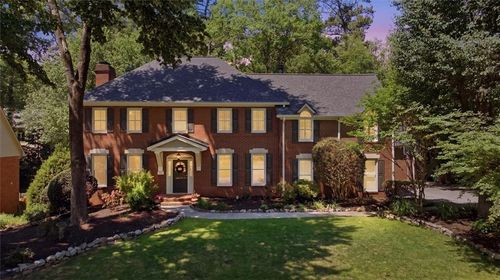 656 Gunby Rd Se, Marietta, GA, 30067-5132 | Card Image