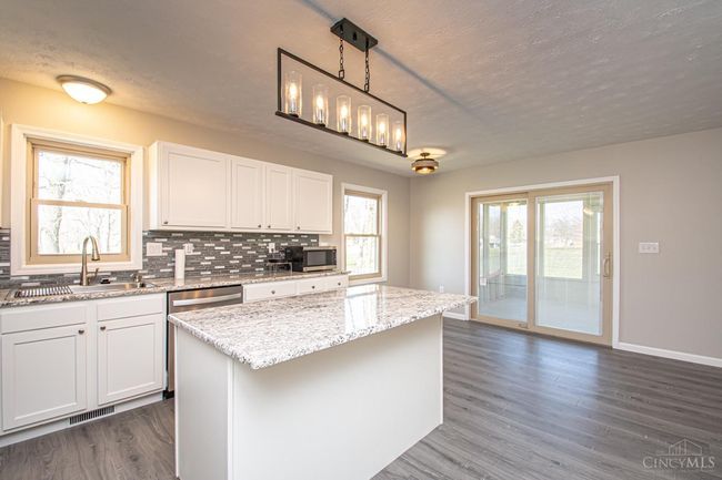 120 Saxon Cv, House other with 3 bedrooms, 2 bathrooms and null parking in Eaton OH | Image 9