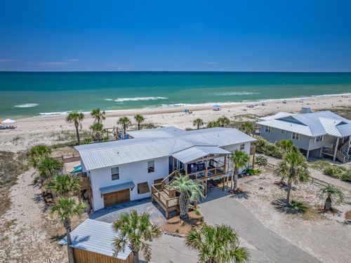 956 W Gorrie Dr, Saint George Island, FL, 32328-2406 | Card Image