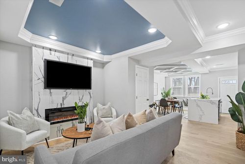 5312 Gist Ave, BALTIMORE, MD, 21215-4618 | Card Image