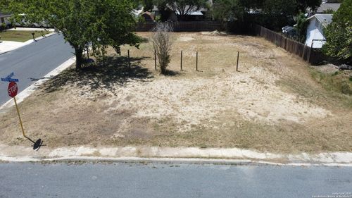 10635 Green Vista St, San Antonio, TX, 78223-4252 | Card Image
