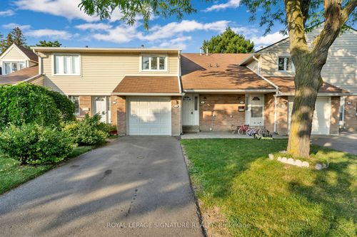 33-2079 The Collegeway, Mississauga, ON, L5L3M1 | Card Image