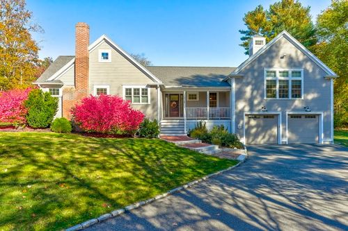 265 Silver St, Hanover, MA, 02339-1953 | Card Image