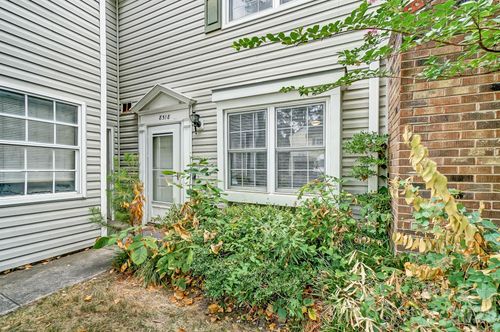 8518 Castle Pine Ct, Charlotte, NC, 28226-4693 | Card Image
