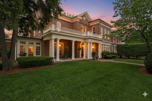 908 W Main St, Franklin, TN, 37064-2730 | Card Image