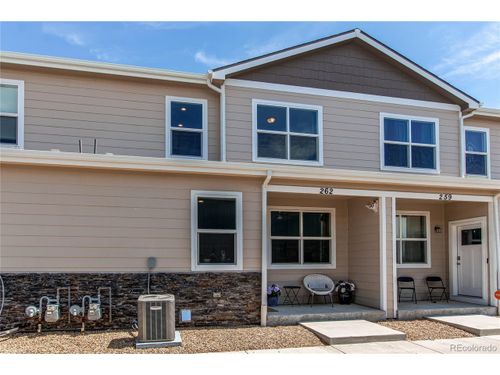 262 S 4th Ct, Deer Trail, CO, 80105-8100 | Card Image
