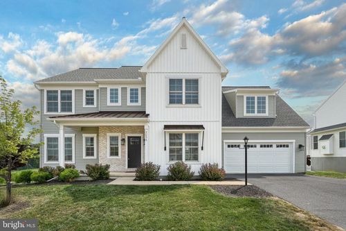 2056 N Autumn Chase Dr, MECHANICSBURG, PA, 17055-9613 | Card Image