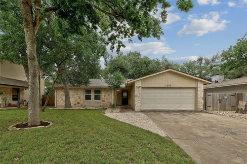 13172 Mill Stone Dr, Austin, TX, 78729-2727 | Card Image