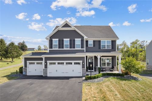 1001 Black Sands Dr, Jeannette, PA, 15644-4700 | Card Image