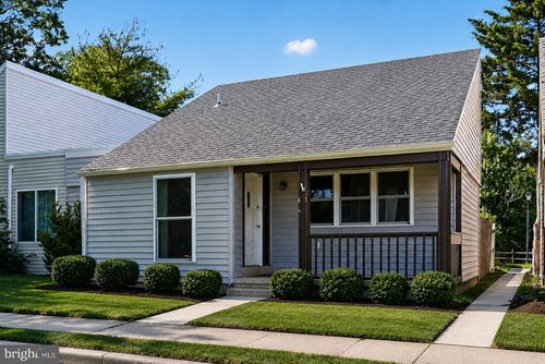 45 Marlborough Ct, NEW CASTLE, DE, 19720-6758 | Card Image