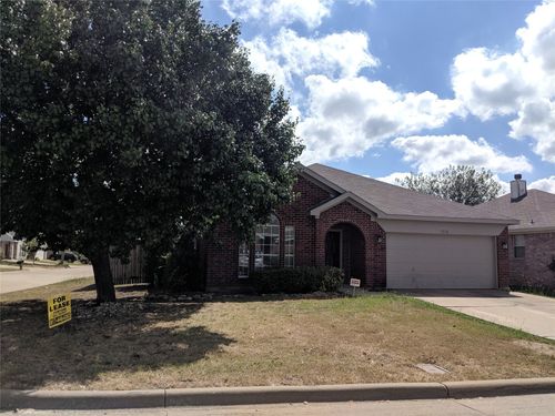 7216 Park Creek Cir W, Fort Worth, TX, 76137-4503 | Card Image