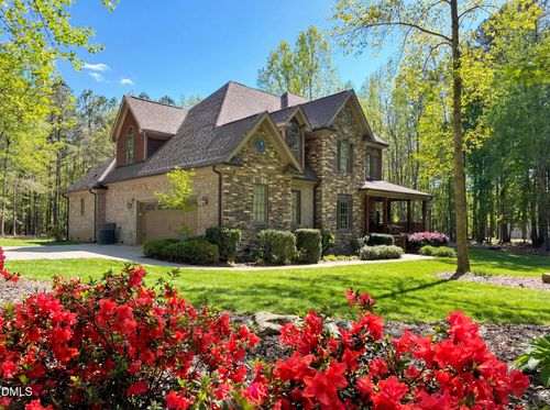 2800 Shepard School Rd, Zebulon, NC, 27597-5896 | Card Image