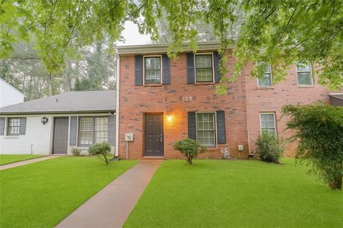 284 Timber Creek Ln Sw, Marietta, GA, 30060-5477 | Card Image