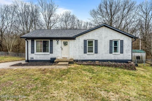 1052 New Castle Ct, New Castle, KY, 40050-6623 | Card Image