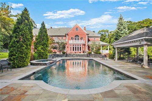 26 Pequot Ln, New Canaan, CT, 06840-2020 | Card Image