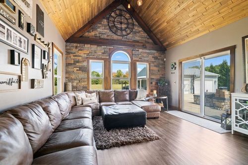 5953 County Road 109, Mount Gilead, OH, 43338-9305 | Card Image