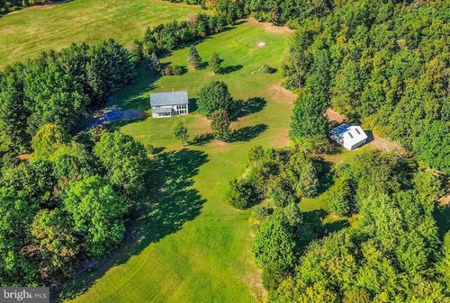 1460 Blue School Rd, PERKASIE, PA, 18944-4176 | Card Image