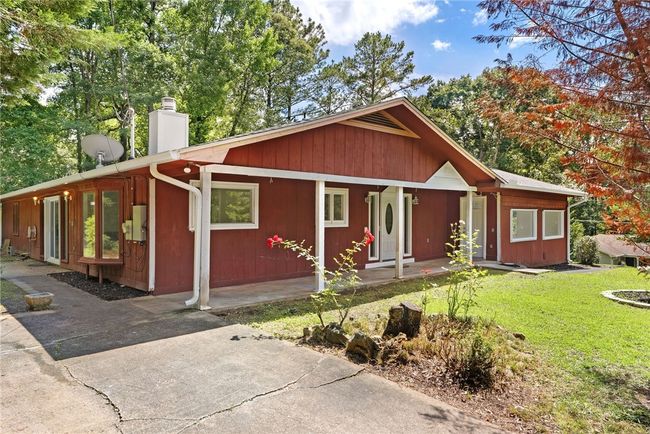 Carport/Side Door | Image 18