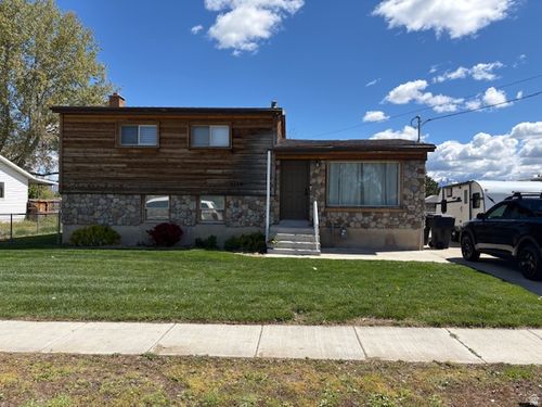 1148 N 3000 W, Clinton, UT, 84015-7508 | Card Image