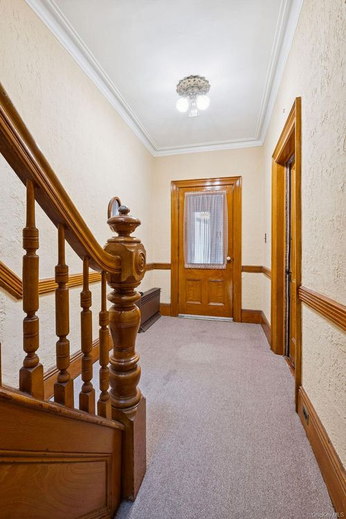 5938 Madison St, Ridgewood, NY, 11385-3908 | Card Image