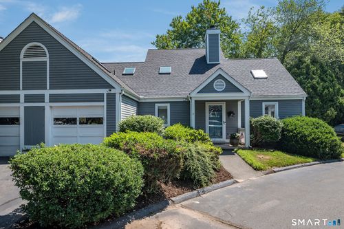 9-9 Centre Village Dr, Madison, CT, 06443-2621 | Card Image