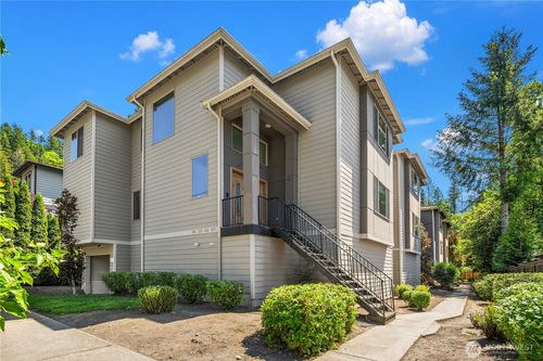 d-557 Se Andrews Street, Issaquah, WA, 98027 | Card Image