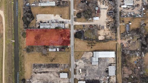 1380 Lindbergh Dr, Beaumont, TX, 77707-4148 | Card Image