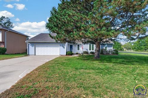 3701 Sw Arvonia Pl, Topeka, KS, 66610-1357 | Card Image