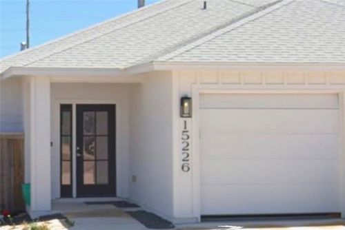 15226 Cruiser St, Corpus Christi, TX, 78418-6212 | Card Image