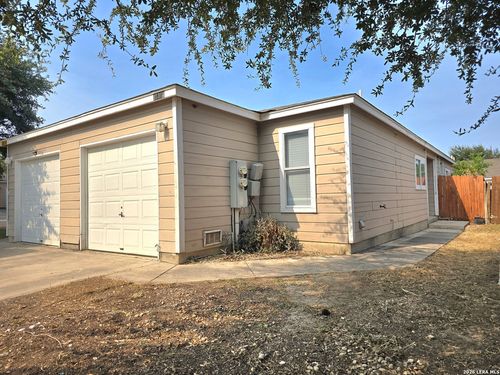 15314 Kamary Ln, San Antonio, TX, 78247-5439 | Card Image