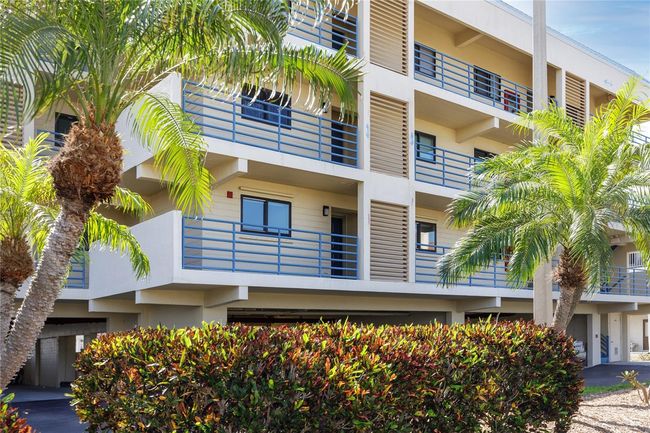 APT-33 - 363 Pinellas Bayway S, Condo with 2 bedrooms, 1 bathrooms and null parking in TIERRA VERDE FL | Image 5
