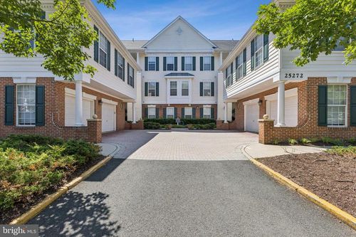 unit-104-25272 Riffleford Sq, CHANTILLY, VA, 20152-5351 | Card Image