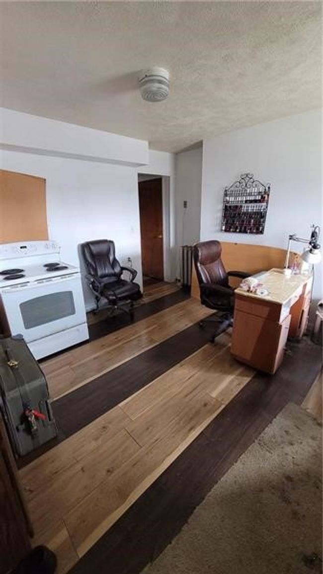 104 Shenango St, House other with 3 bedrooms, 2 bathrooms and null parking in Greenville PA | Image 6