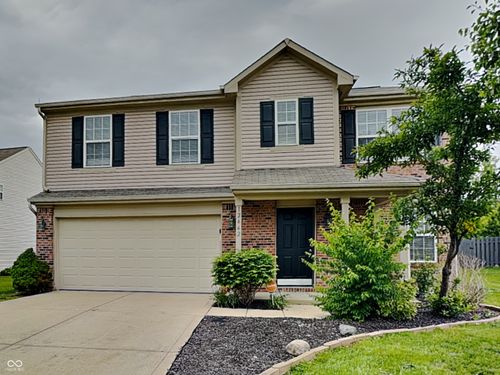 12442 Quarterback Ln, Fishers, IN, 46037-9658 | Card Image