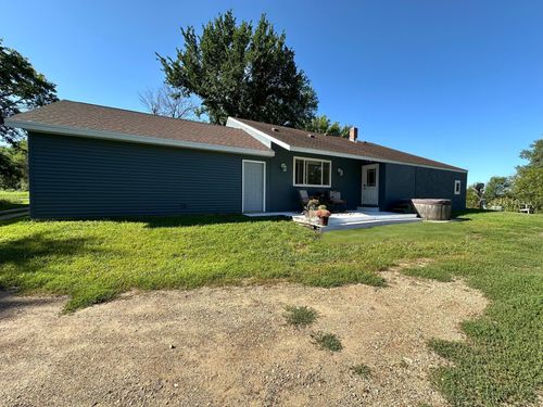 26896 270th St, Worthington, MN, 56187-6271 | Card Image